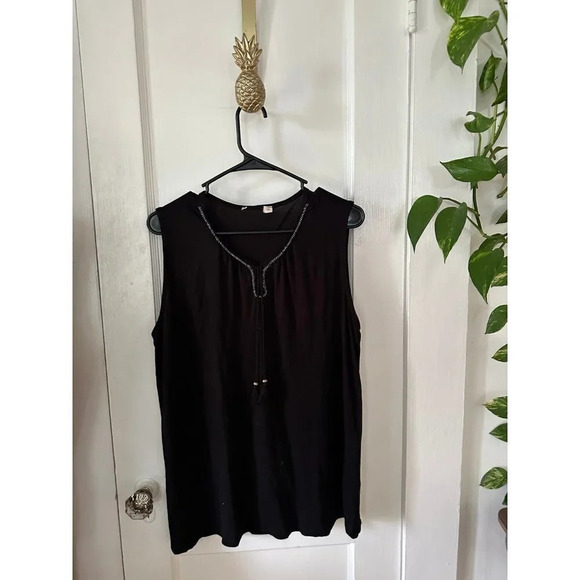 Tops - Women’s size 2x-large Black tank top blouse